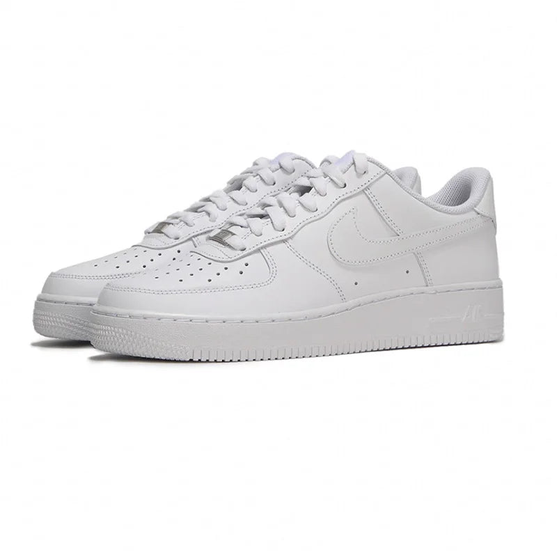 Sneaker Low-Top Cuir Blanc Classique Homme — Style Casual Inépuisable | Men's Classic White Low-Top Leather Sneaker